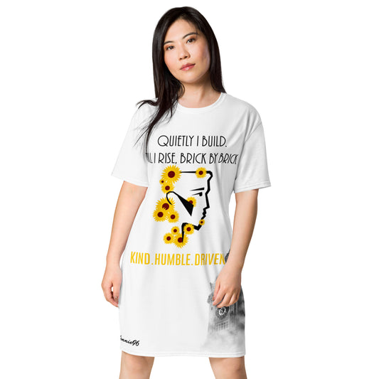 Graphic T-shirt dress